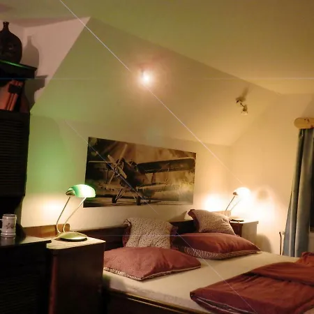 Daire Romanticky Apartman U Veze Zelezna Panna *
